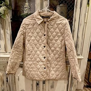 Burberry women’s cream quilted coat/ jacket